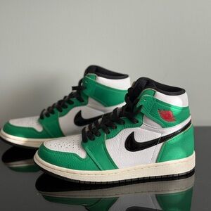 Nike Air Jordan 1 Retro Hightop OG Sneakers
